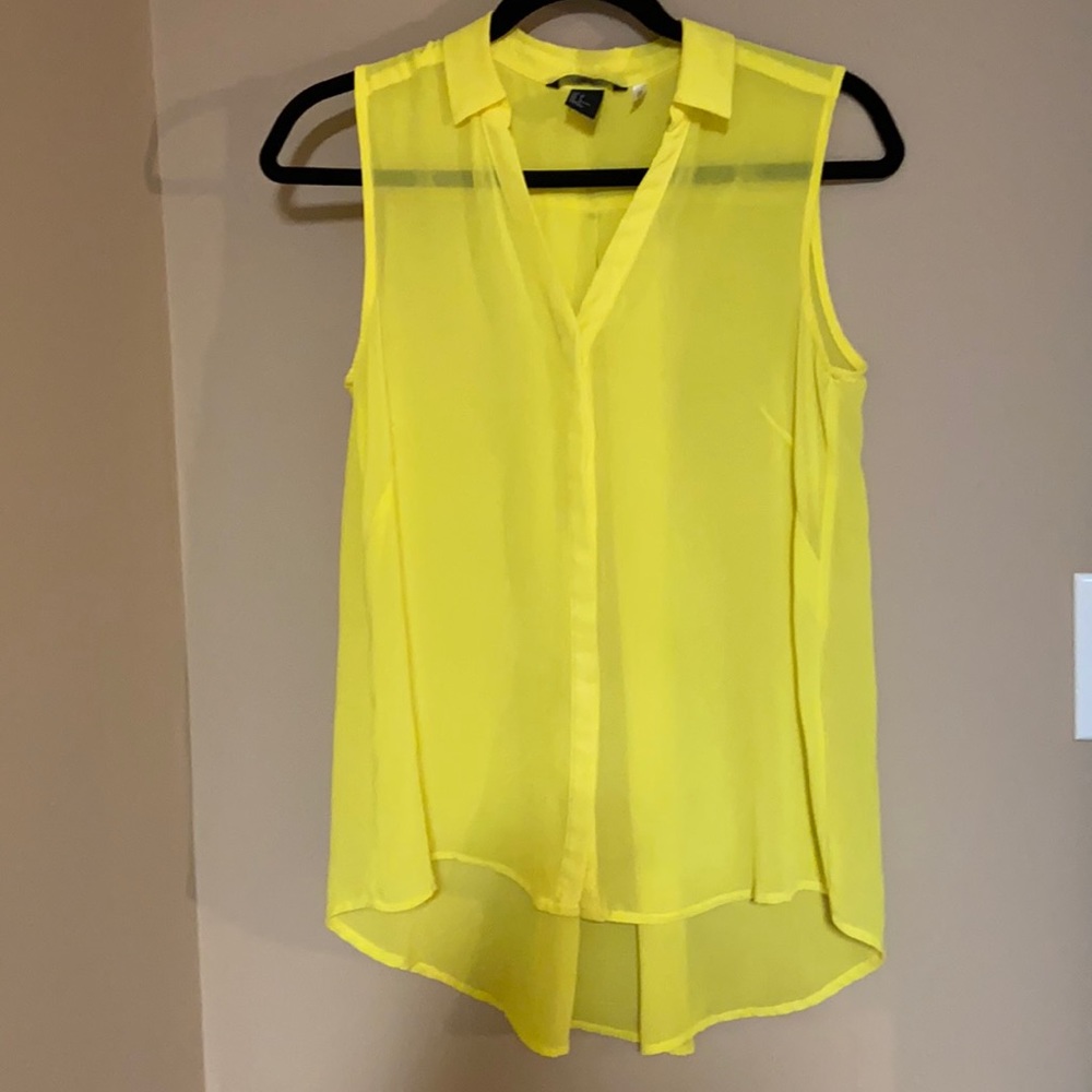 H&M Sheer High Low top